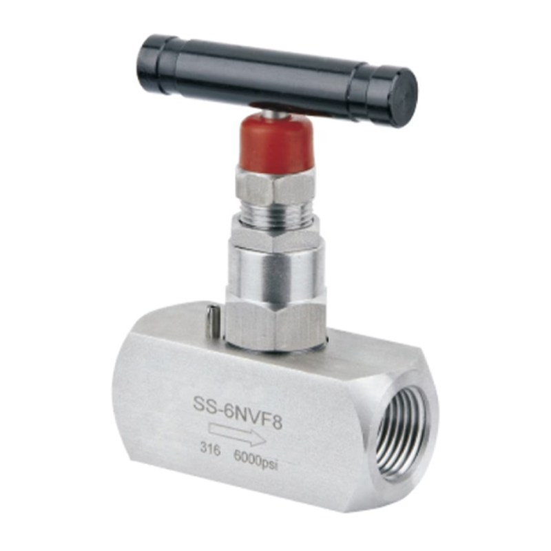 ASTM A105 Needle Valve, 1/2 Inch, 6000 PSI, DN15, FNPT Ends